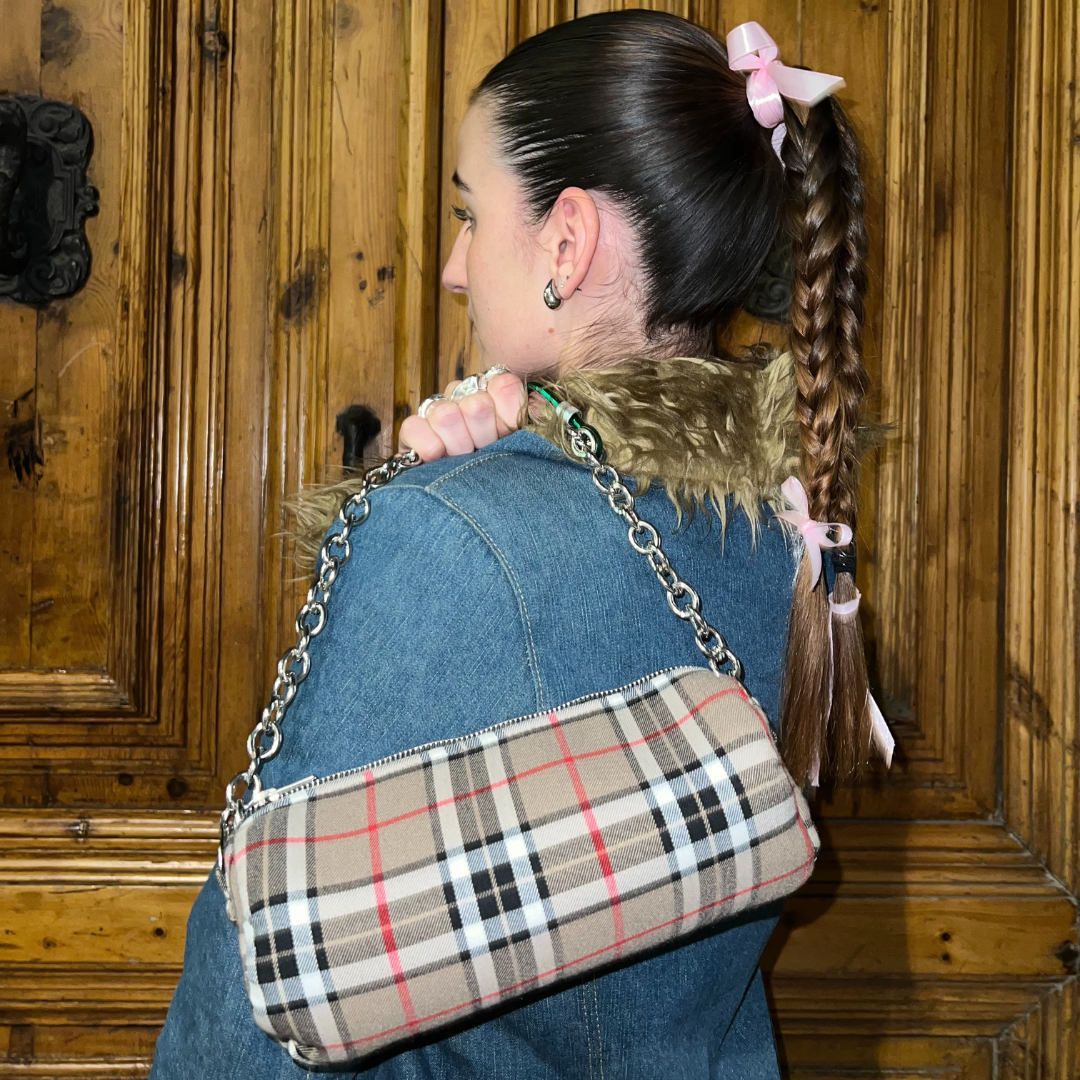 Black Scotish bag